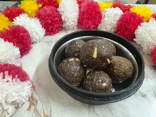 Ragi Laddu  | 100% Pure Desi Ghee | Improves Digestion & Bone Health | Desi Sweets