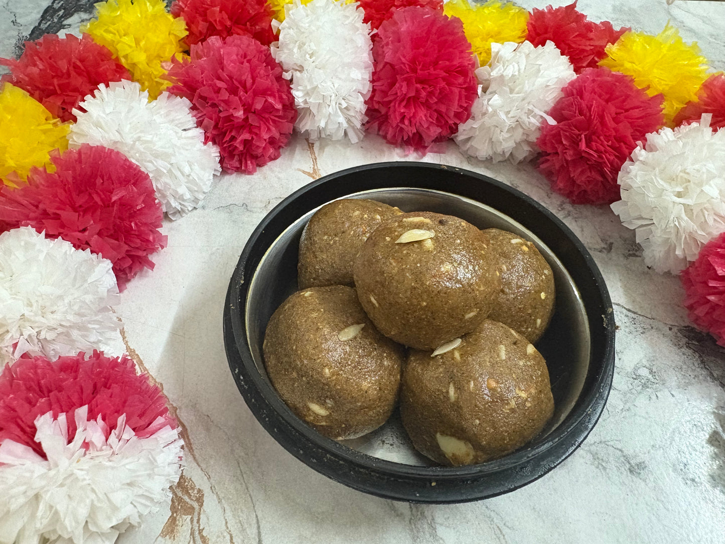Chana Laddu  - 100% Pure Desi Ghee | Healthy Laddu | Desi Sweets